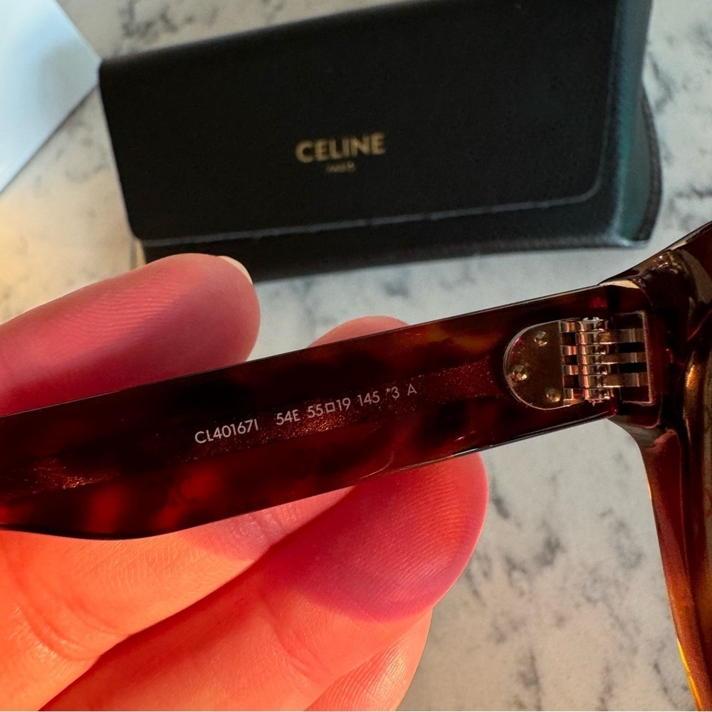 NWOT! CELINE Square Triomphe Logo Sunglasses in
Dark Havana CL401671 - Picture 8 of 16